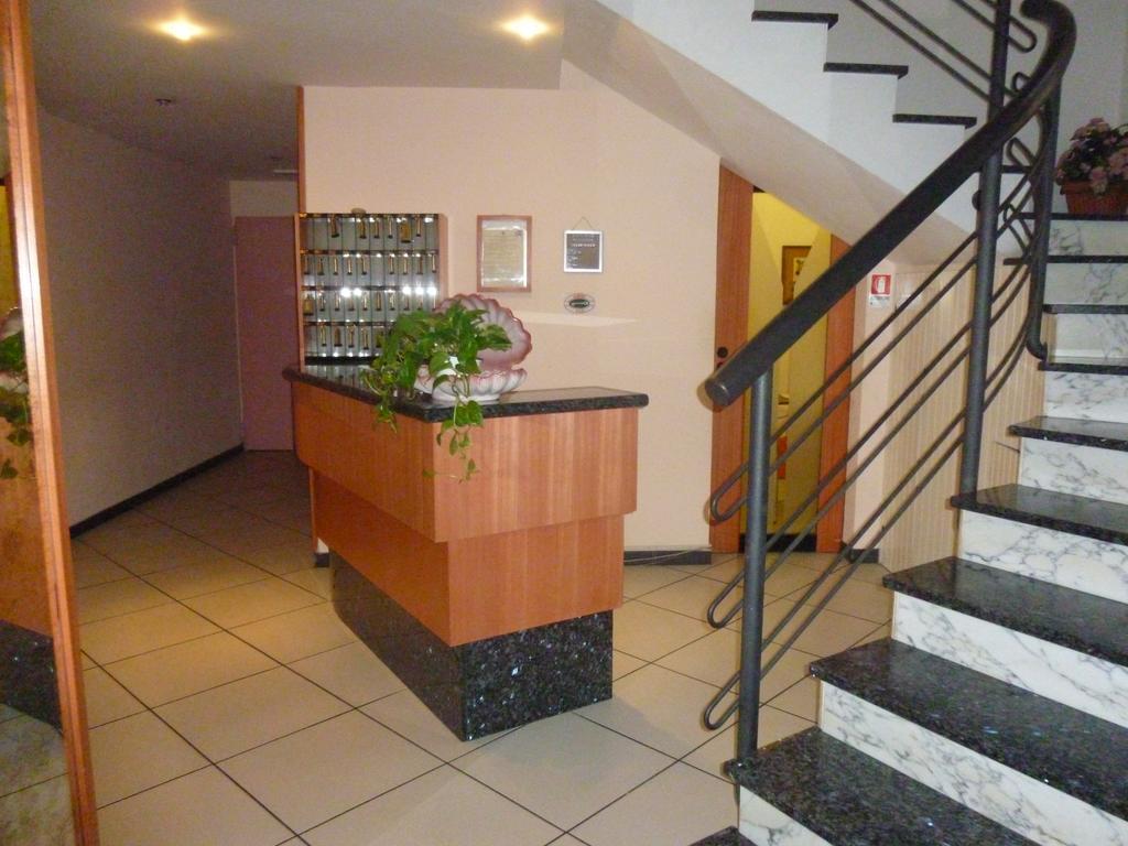 Hotel Basilea 벨레지아아지마리나 외부 사진